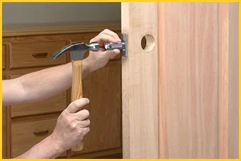 Exclusive Locksmith Service Pasadena, CA 626-264-9917 - 14-install-new-lock